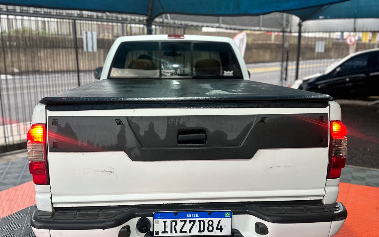 imagem-https://www.socarrao.com.br/sc-vehicle-images-prod/4259766/1790941605231-SU1HXzc2MTMuanBlZw.jpeg