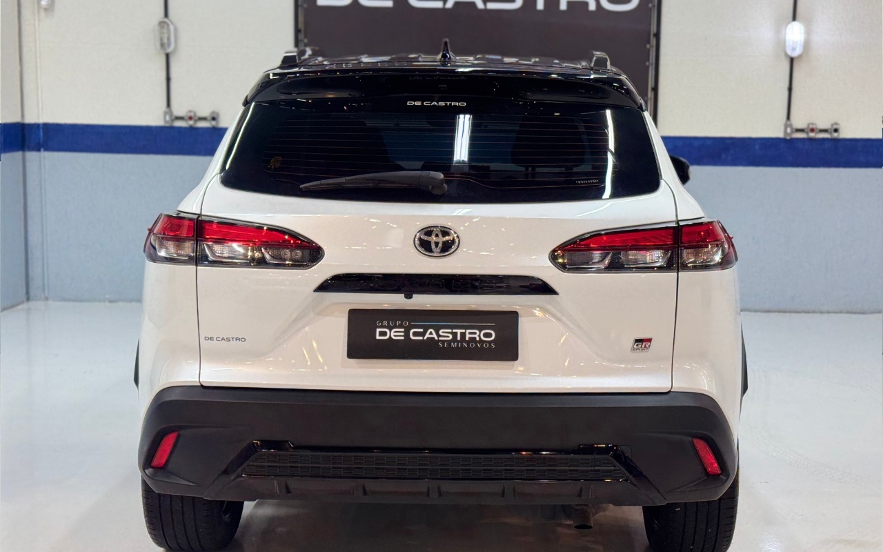 imagem-https://www.socarrao.com.br/sc-vehicle-images-prod/4259862/1790942445662-VE9ZT1RBIENPUk9MTEEgQ1JPU1MgR1JTIC0gQlJBTkNPIC0gMjAyNSAtIFRBUy0zQzUwICg1KS5wbmc.png
