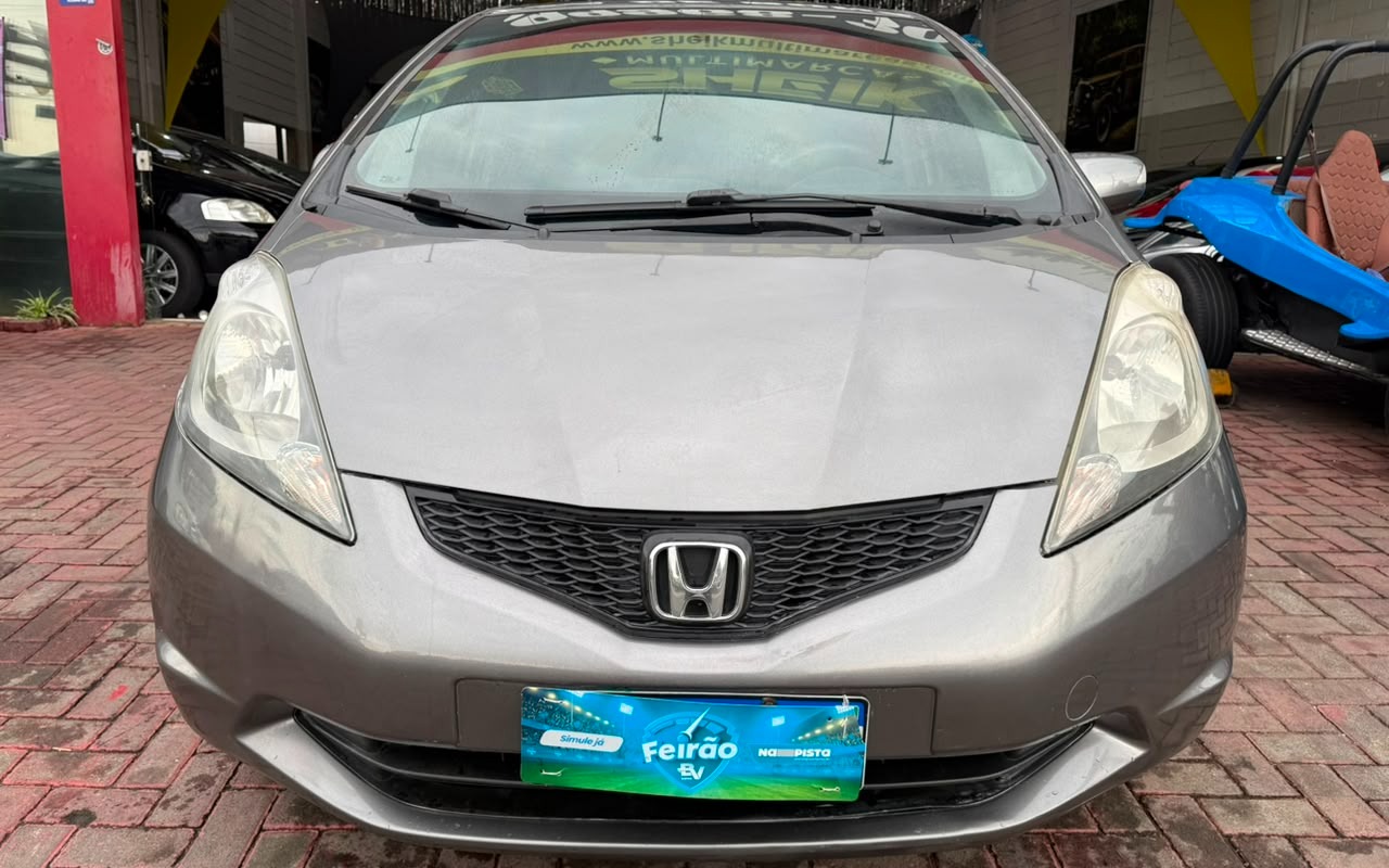 imagem-https://www.socarrao.com.br/sc-vehicle-images-prod/4259864/1790942480161-V2hhdHNBcHAgSW1hZ2UgMjAyNi0wNy0yNCBhdCAxMC4xMC40OS5qcGVn.jpeg