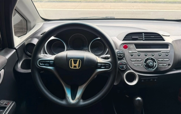 imagem-https://www.socarrao.com.br/sc-vehicle-images-prod/4259864/1790942480604-V2hhdHNBcHAgSW1hZ2UgMjAyNi0wNy0yNCBhdCAxMC4xMC41My5qcGVn.jpeg