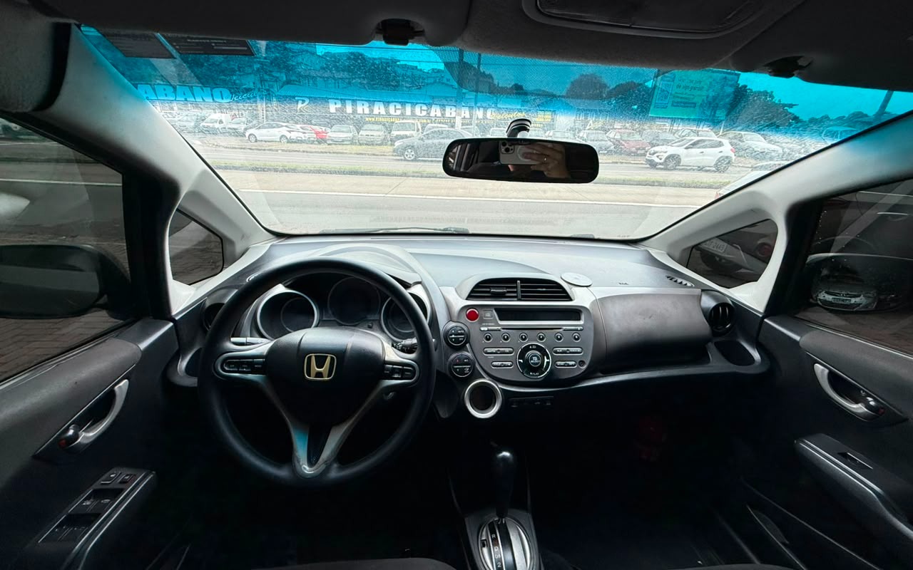 imagem-https://www.socarrao.com.br/sc-vehicle-images-prod/4259864/1790942480655-V2hhdHNBcHAgSW1hZ2UgMjAyNi0wNy0yNCBhdCAxMC4xMC41MiAoMSkuanBlZw.jpeg