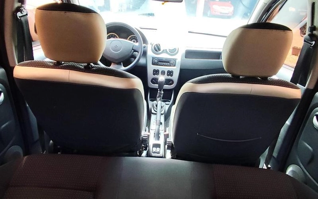 imagem-https://www.socarrao.com.br/sc-vehicle-images-prod/4259888/1791039615136-8535501_8_B_77292854a3.jpeg