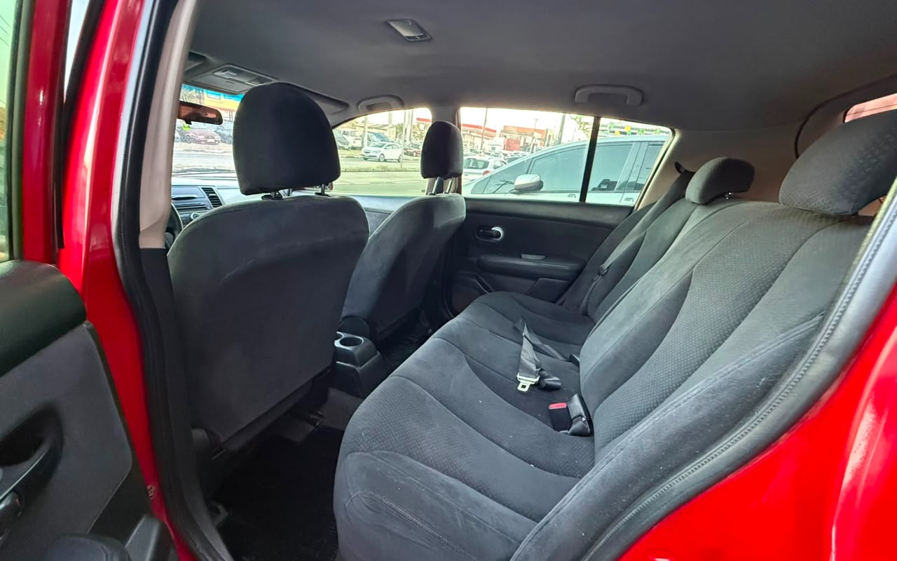 imagem-https://www.socarrao.com.br/sc-vehicle-images-prod/4259967/1790943068677-V2hhdHNBcHAgSW1hZ2UgMjAyNi0wNy0yOSBhdCAxNi4wMC4zMCAoMikuanBlZw.jpeg