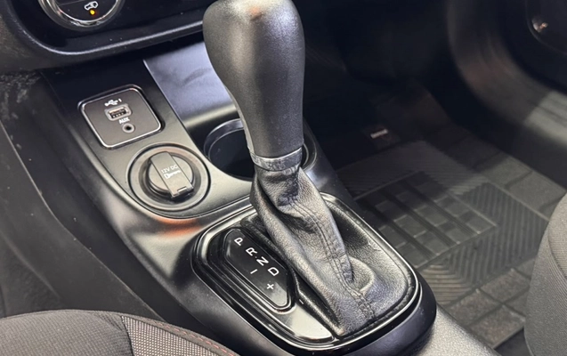 imagem-https://www.socarrao.com.br/sc-vehicle-images-prod/4259994/1790943191808-7_091221.jpg