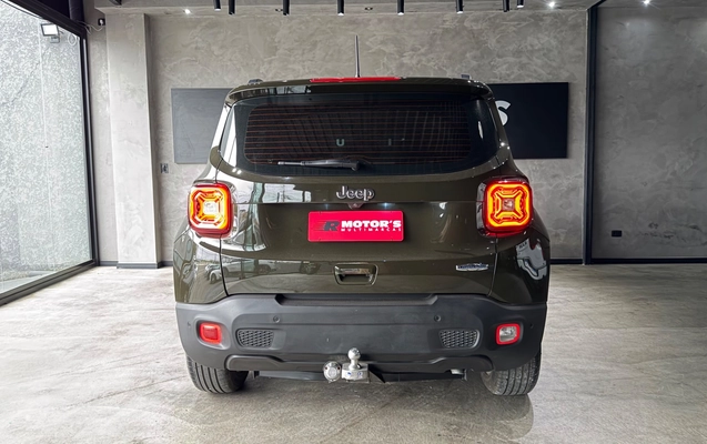 imagem-https://www.socarrao.com.br/sc-vehicle-images-prod/4260104/1790943445119-d93c6a21-d3d1-447f-a2f2-33c033eab824.jpg