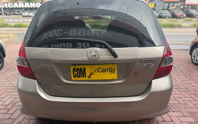 imagem-https://www.socarrao.com.br/sc-vehicle-images-prod/4260159/1790943767982-V2hhdHNBcHAgSW1hZ2UgMjAyNi0xMC0wMiBhdCAwOS4yMC4xOCAoMSkuanBlZw.jpeg