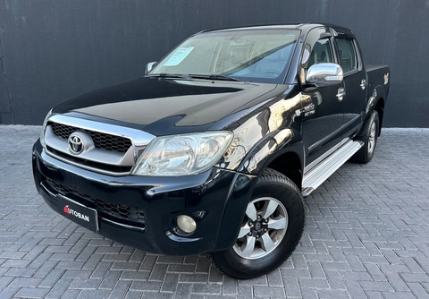 Toyota Hilux 2009 Preto — foto 1 de 3