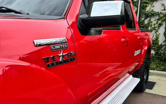 imagem-https://www.socarrao.com.br/sc-vehicle-images-prod/4260203/1790943896143-22b38680-2f1a-4586-bb2d-f5cddfaba8c2.jpg