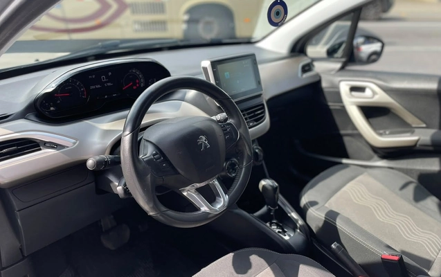 imagem-https://www.socarrao.com.br/sc-vehicle-images-prod/4260229/1790944586863-d5e64ca41796448fa6f9fafd60a015f9_1790943947369.jpg