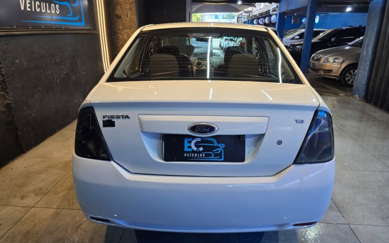 imagem-https://www.socarrao.com.br/sc-vehicle-images-prod/4260231/1790944003979-NS1hZTIwOTFjOWZiZmU3ODQwMTVhMDFmMDNhYTVhZjVlZC5qcGc.jpg