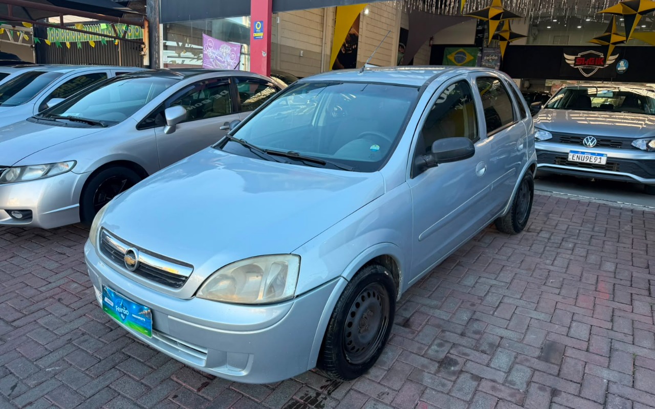Chevrolet Corsa 2011 Prata — foto 1 de 3