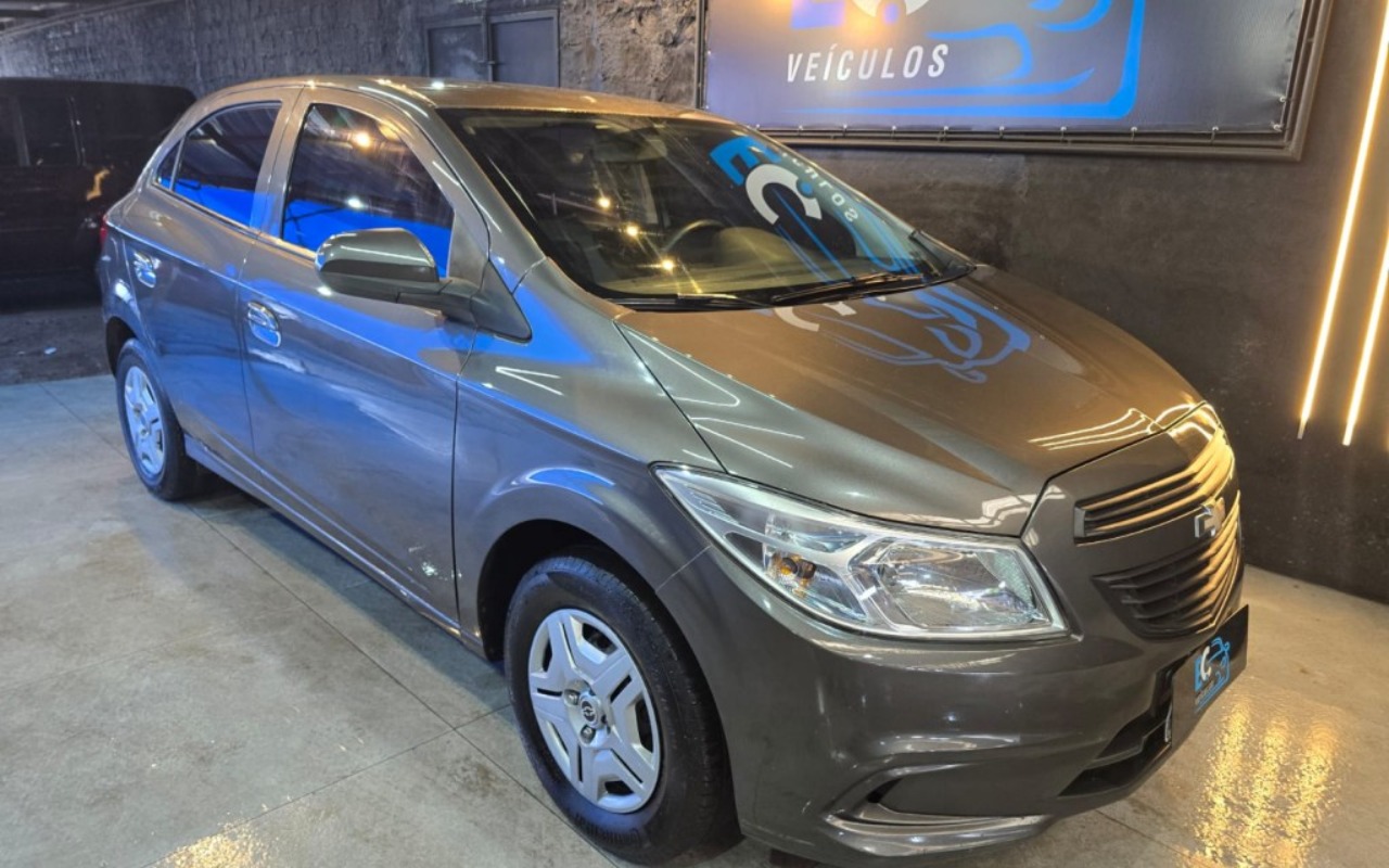 imagem-https://www.socarrao.com.br/sc-vehicle-images-prod/4260245/1790944145140-My0xYzI3MWI1N2YzNTJjZjkzMDNhOGY3NWZmMGIwMzc1Mi5qcGc.jpg