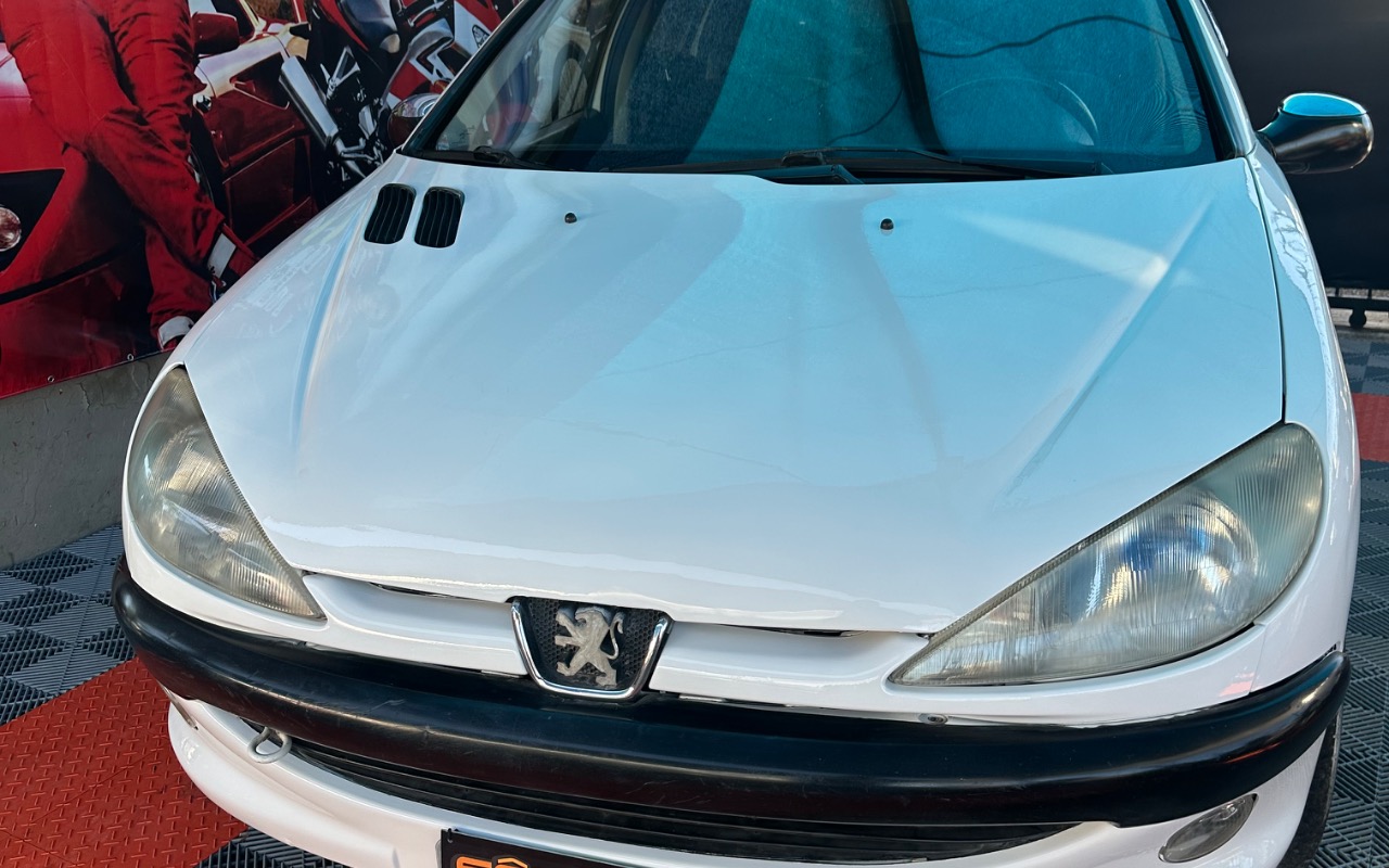 imagem-https://www.socarrao.com.br/sc-vehicle-images-prod/4260247/1790944154727-SU1HXzY3ODMuanBlZw.jpeg