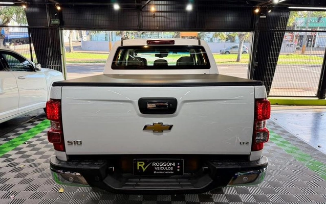 imagem-https://www.socarrao.com.br/sc-vehicle-images-prod/4260257/1791405888622-8527544_0_B_16366783e7.jpeg