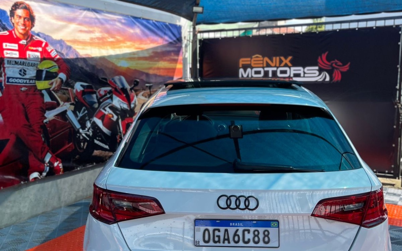 imagem-https://www.socarrao.com.br/sc-vehicle-images-prod/4260261/1790944357927-NTIzZDQ3ZDMtYjg4ZS00YjA4LWE5OGYtMGQwOGI2NGY5MzkxLmpwZWc.jpeg