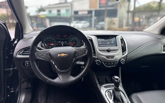 imagem-https://www.socarrao.com.br/sc-vehicle-images-prod/4260294/1790944482882-efaaed5e98484d4c8e251207c716bc20_1790944356008.jpg