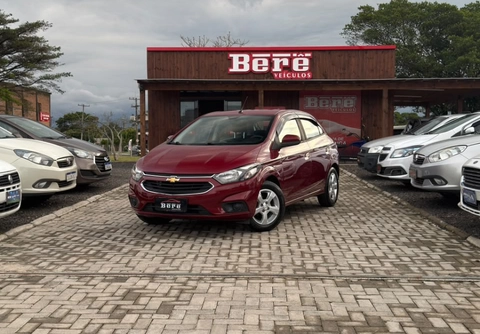 Chevrolet Onix 2019 Vermelho — foto 1 de 3