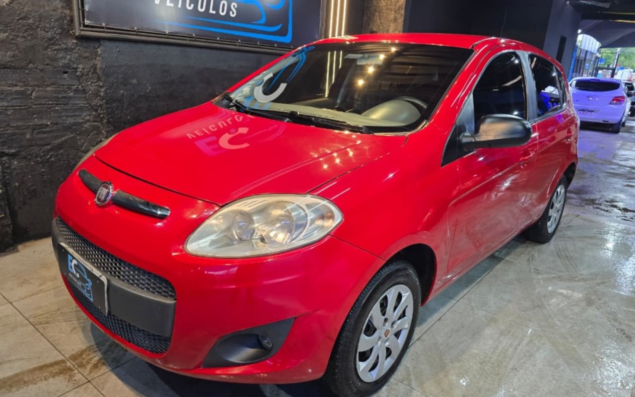 Fiat Palio 2013 Vermelho — foto 1 de 3