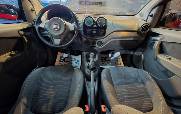 imagem-https://www.socarrao.com.br/sc-vehicle-images-prod/4260348/1790944810489-Ny05NDM1ZGQ0YzZkNmY2ZmUxNTJiM2JmZDY0ZjQxODYwNS5qcGc.jpg