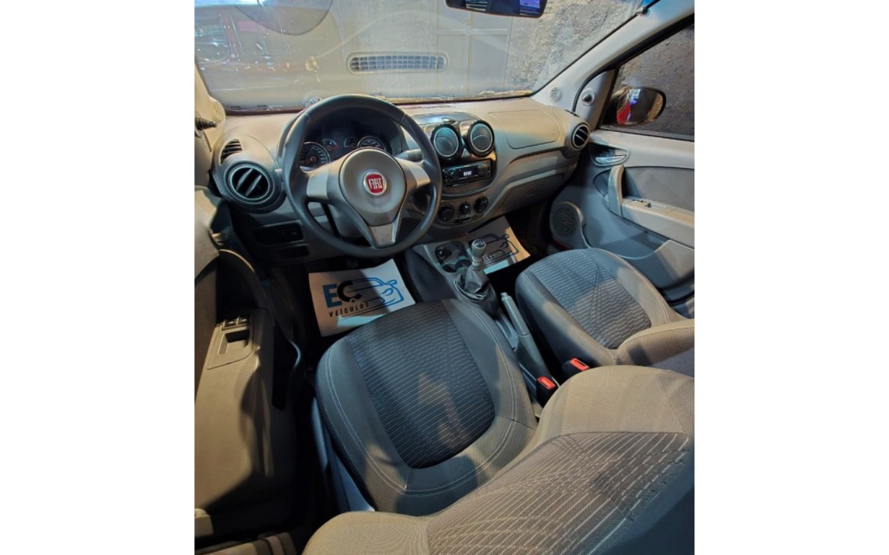 imagem-https://www.socarrao.com.br/sc-vehicle-images-prod/4260348/1790944810573-OC1jN2M4NjcyM2RkYzA2MzU4ZjgxYmYzNjczM2VjZjg4OC5qcGc.jpg