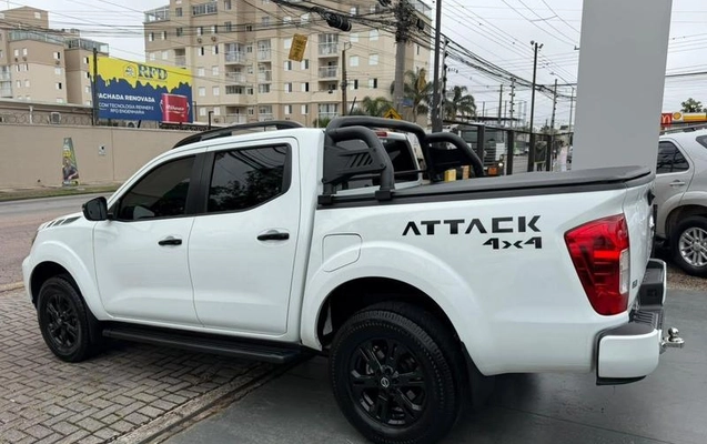 imagem-https://www.socarrao.com.br/sc-vehicle-images-prod/4260362/1790952858005-8536394_17_B_a6b15a45e6.jpeg