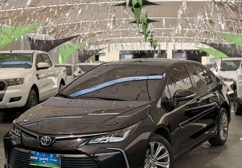 Toyota Corolla 2022 Preto — foto 1 de 3