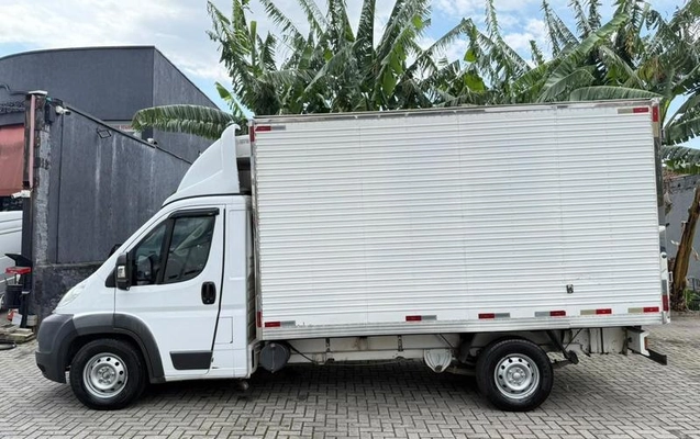 imagem-https://www.socarrao.com.br/sc-vehicle-images-prod/4260364/1790944953218-8523908_3_B_bb02bab144.jpeg