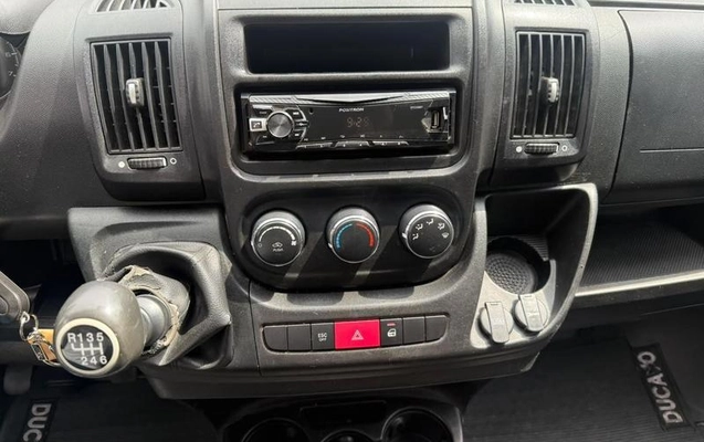 imagem-https://www.socarrao.com.br/sc-vehicle-images-prod/4260364/1790944953235-8523908_9_B_97b1404752.jpeg