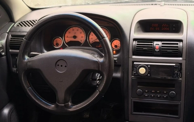 imagem-https://www.socarrao.com.br/sc-vehicle-images-prod/4260365/1790944987036-gb-4b7dfe5.jpg