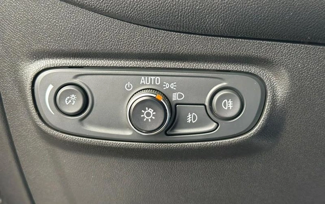 imagem-https://www.socarrao.com.br/sc-vehicle-images-prod/4260367/1791211583241-8535170_14_B_2a5bd2fbbc.jpeg
