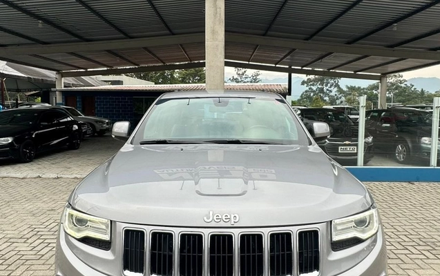 imagem-https://www.socarrao.com.br/sc-vehicle-images-prod/4260369/1790945029190-gb-6e27151.jpeg