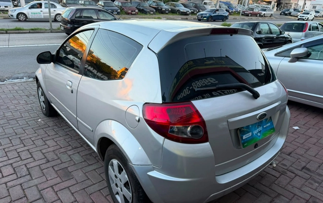 imagem-https://www.socarrao.com.br/sc-vehicle-images-prod/4260450/1790945614647-V2hhdHNBcHAgSW1hZ2UgMjAyNi0wNy0xNSBhdCAxNy4xMy41OSAoMykuanBlZw.jpeg