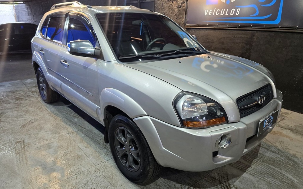 imagem-https://www.socarrao.com.br/sc-vehicle-images-prod/4260457/1790945680544-My1mZjcwMmU4MDJkNzllNjdlNzlmZmJmNTlhZGEyMzVjMC5qcGc.jpg