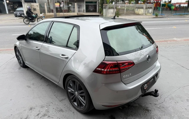 imagem-https://www.socarrao.com.br/sc-vehicle-images-prod/4260464/1790945768053-105a0b6212db4ae49bb592aa5a978b20_1790945699165.jpg