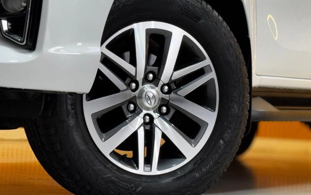 imagem-https://www.socarrao.com.br/sc-vehicle-images-prod/4260466/1790945787996-8533815_4_B_8b45531547.jpeg