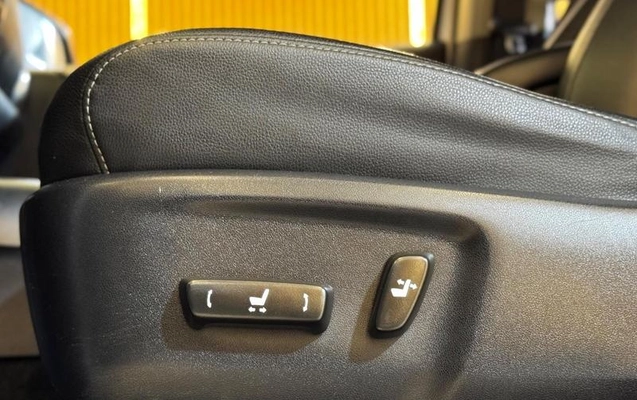 imagem-https://www.socarrao.com.br/sc-vehicle-images-prod/4260466/1790945788012-8533815_13_B_8ad32520ca.jpeg