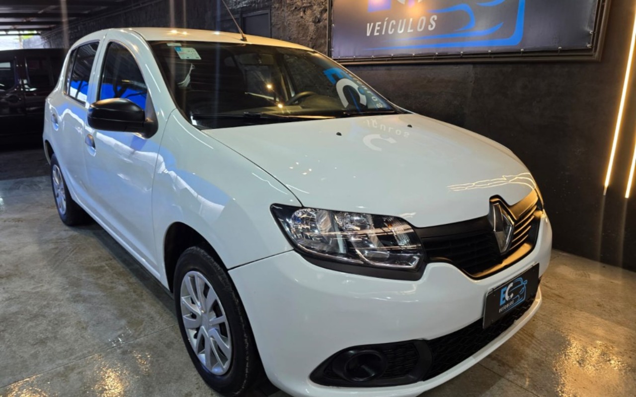 imagem-https://www.socarrao.com.br/sc-vehicle-images-prod/4260491/1790945936095-My1mYjNhZjVhNTVhMDQwNjdlNTk3Y2VlMWM3MWEyZTFkNy5qcGc.jpg
