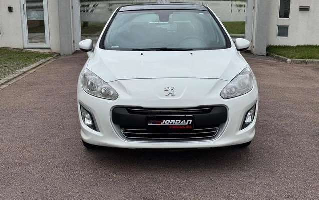 imagem-https://www.socarrao.com.br/sc-vehicle-images-prod/4260560/1791064030034-8536591_9_B_3246d215a3.jpeg