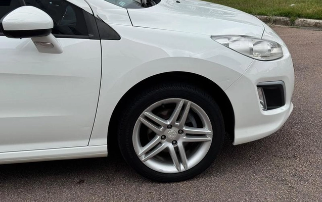 imagem-https://www.socarrao.com.br/sc-vehicle-images-prod/4260560/1791064030064-8536591_0_B_4d80793ddf.jpeg