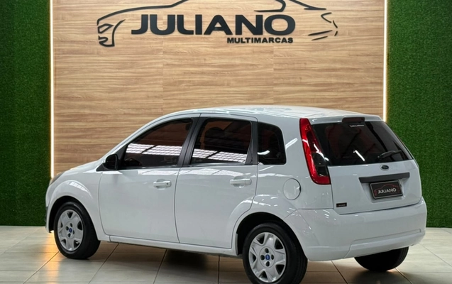 imagem-https://www.socarrao.com.br/sc-vehicle-images-prod/4260594/1790946356798-V08hJxrz1fSy7sAv5zJHLJsSSjTnaLzd.jpg