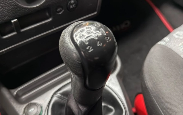 imagem-https://www.socarrao.com.br/sc-vehicle-images-prod/4260594/1790946356813-UhnTbcp0YOeAXimSBmFUrbZiUh7axPpS.jpg