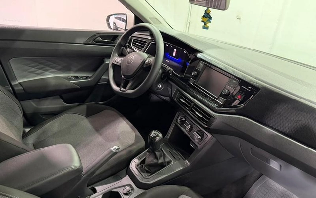 imagem-https://www.socarrao.com.br/sc-vehicle-images-prod/4260600/1790946451086-8530212_5_B_d52b99bde5.jpeg