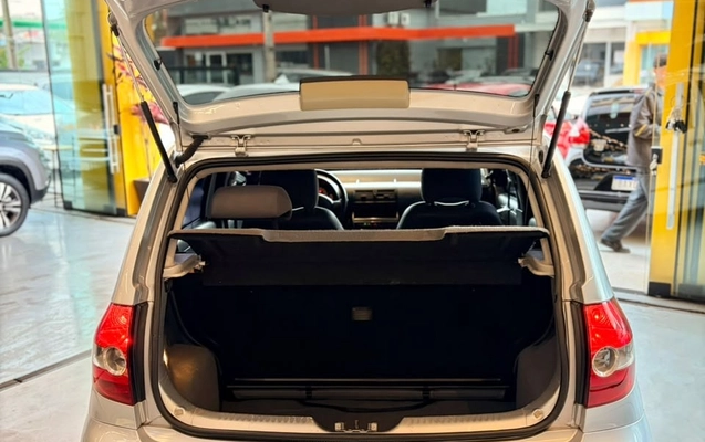 imagem-https://www.socarrao.com.br/sc-vehicle-images-prod/4260620/1790946569359-464ef085-4a9c-47a3-a641-51bed99cc6ee.jpg