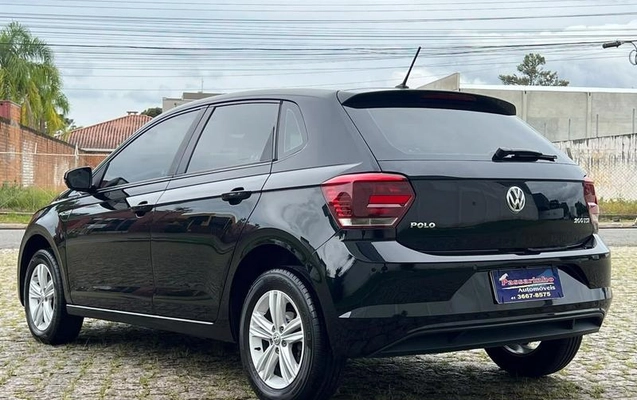 imagem-https://www.socarrao.com.br/sc-vehicle-images-prod/4260637/1791642337495-8512879_3_B_420b5e2706.jpeg