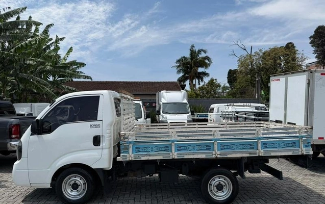 imagem-https://www.socarrao.com.br/sc-vehicle-images-prod/4260678/1790946779071-8521880_1_B_9f8b60ad6f.jpeg
