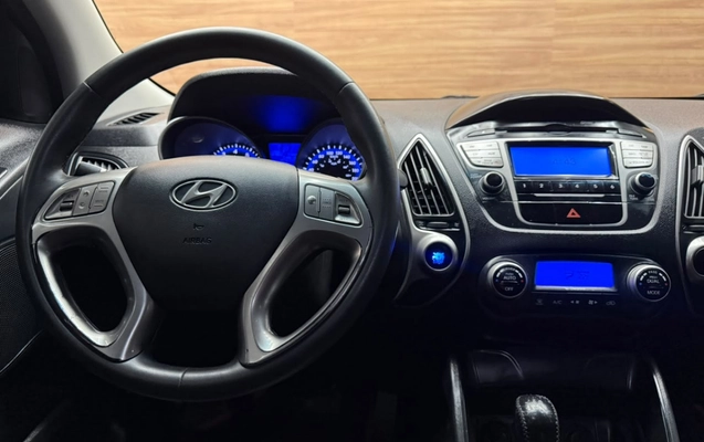 imagem-https://www.socarrao.com.br/sc-vehicle-images-prod/4260684/1790946855936-wt5o6rCMQXZY0w5B2toa4MHkCWQa0hhh.jpg