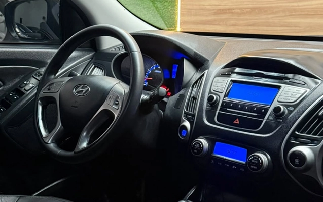 imagem-https://www.socarrao.com.br/sc-vehicle-images-prod/4260684/1790946855940-aR5dy40ZS3gK5whgZrpPLhvyHbAveBec.jpg