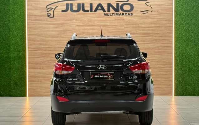 imagem-https://www.socarrao.com.br/sc-vehicle-images-prod/4260684/1790946855950-6TFuJUpOnN3LRzSBe7tlE3X0sU1Iqriu.jpg