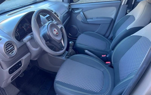 imagem-https://www.socarrao.com.br/sc-vehicle-images-prod/4260698/1791643873996-8378592_4_B_7707c5d658.jpeg