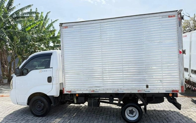 imagem-https://www.socarrao.com.br/sc-vehicle-images-prod/4260711/1791404470414-8524832_4_B_ef7413ec42.jpeg